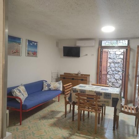 Villa Irma مارينا دي كاميروتا المظهر الخارجي الصورة