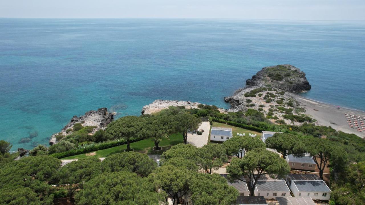 Villa Irma مارينا دي كاميروتا المظهر الخارجي الصورة