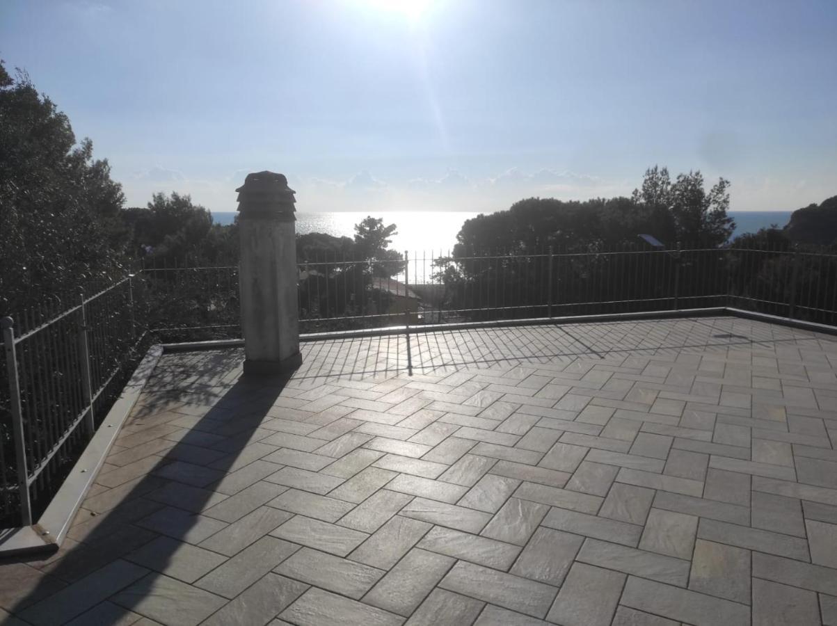 Villa Irma مارينا دي كاميروتا المظهر الخارجي الصورة
